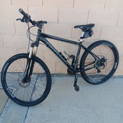 26" CANNONDALE Mountain Bike 