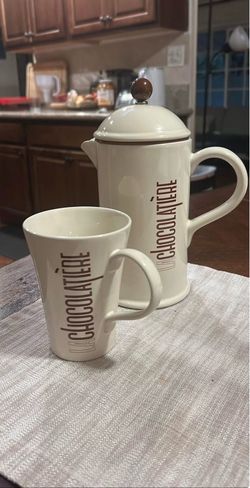 "La Chocolatiere" Hot Chocolate French Press Pot and One Mug