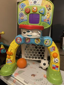 Baby Sports Center, Includes 2 Balls