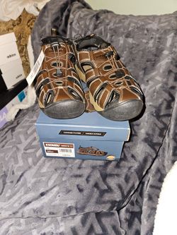 mens  sandals size #11 brown 