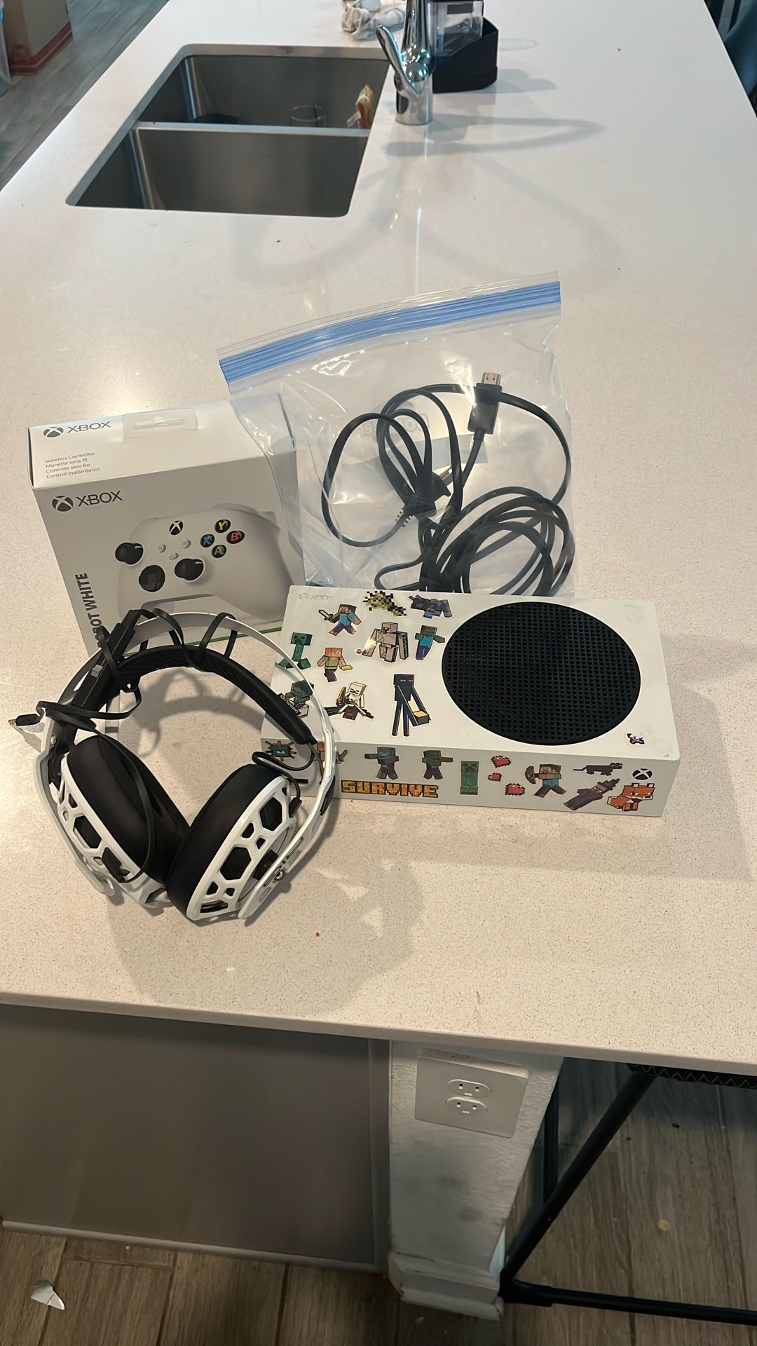 Xbox Series S w/ Accessories