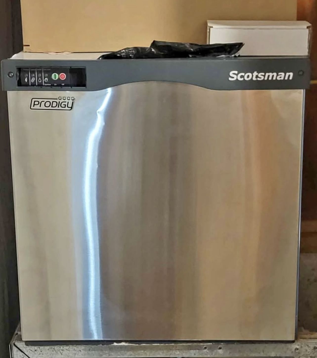 Scotsman C0522MW‑1 Prodigy Plus 22″ Water‑Cooled Ice Machine Head