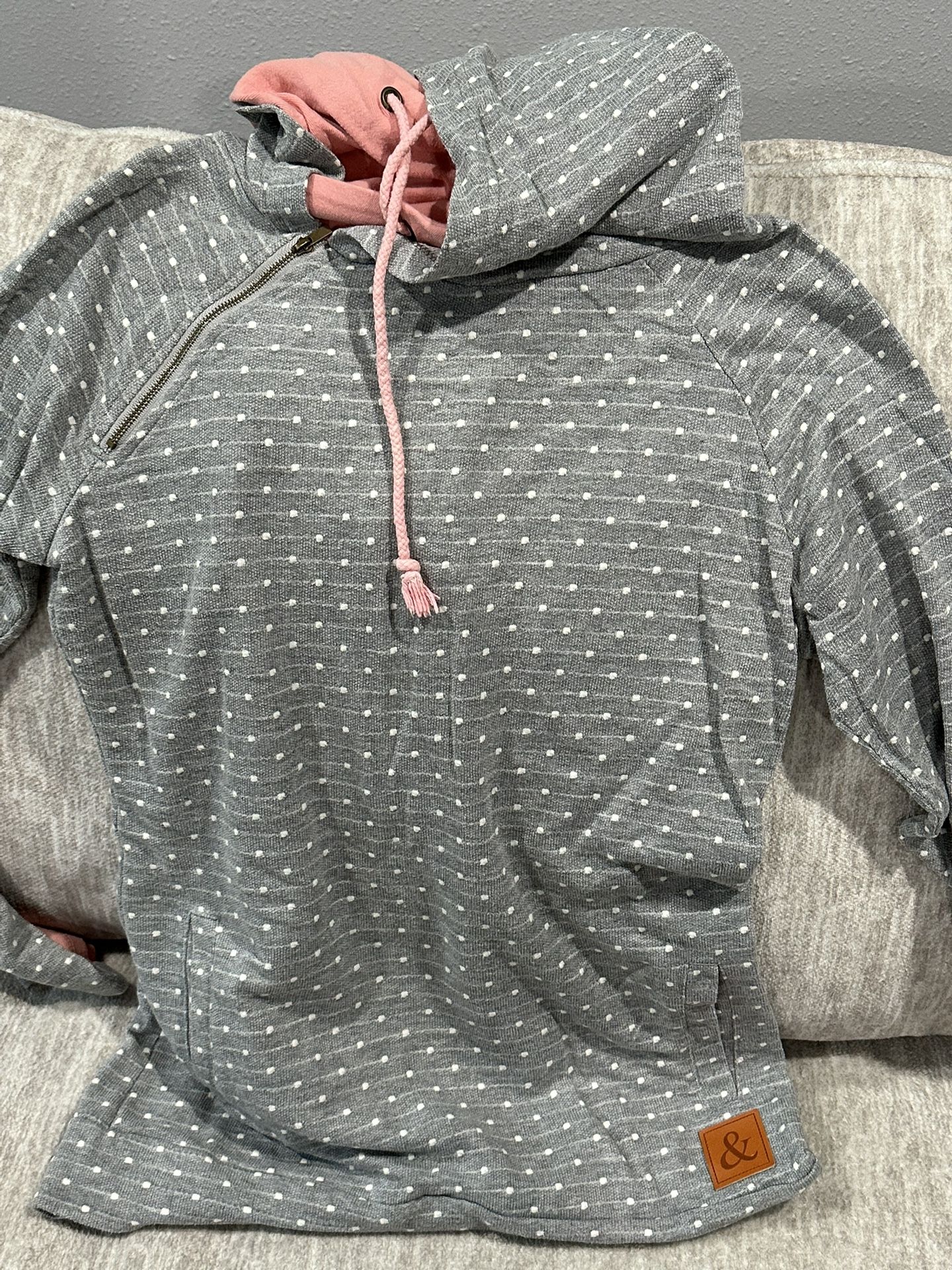 Mindy Mae's Market polkadot Hoodie | Size L