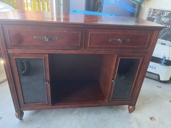 Dresser/ Furniture
