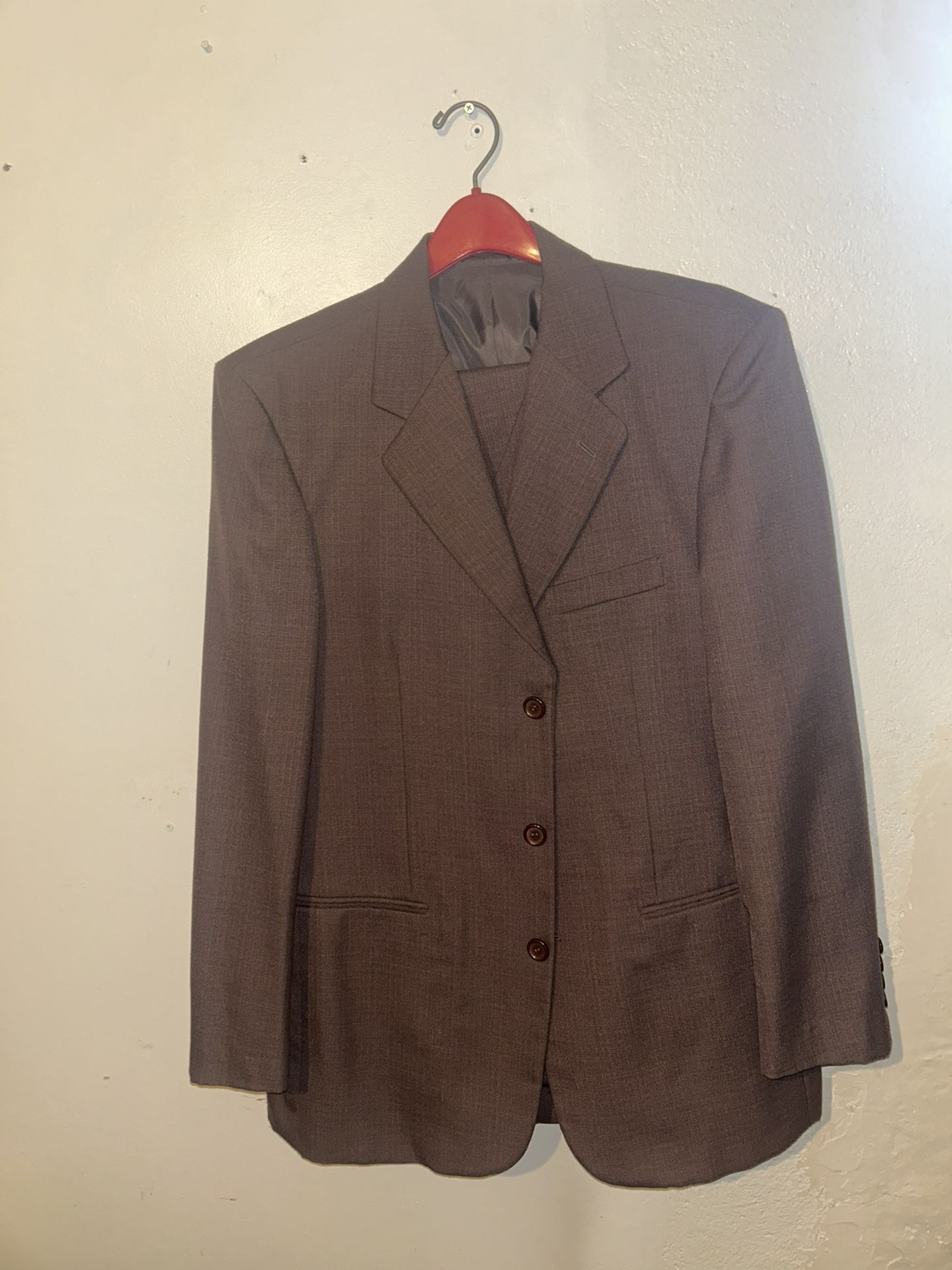 Men’s Suit