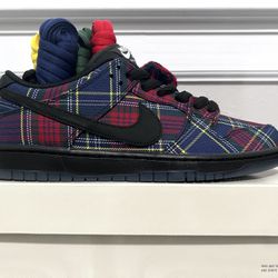 Size 10.5 - Nike SB Dunk Low “Nardwuar” (II1493-600)