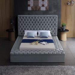 Queen Storage Bed 