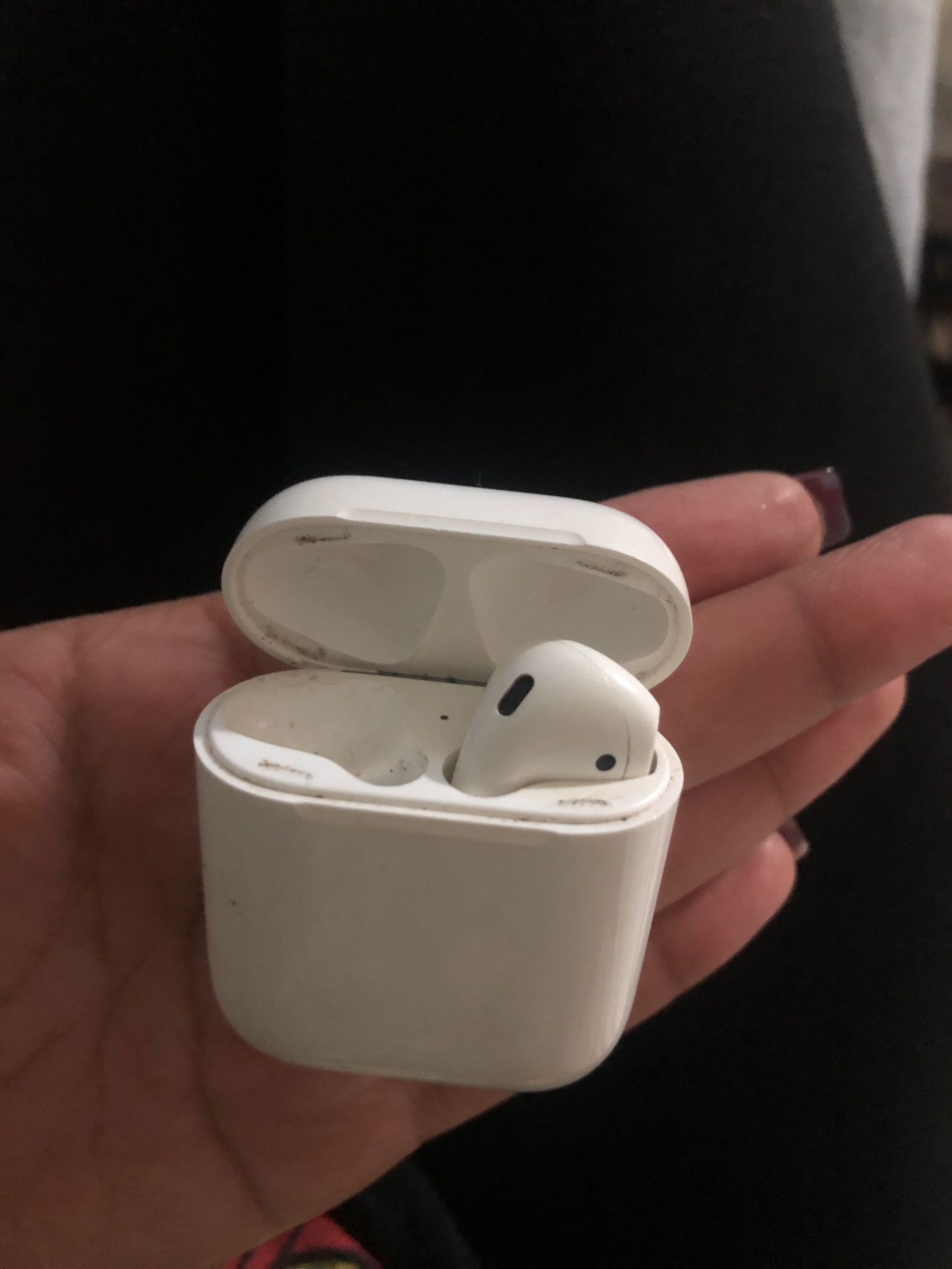 Apple AirPods