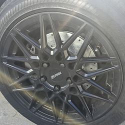 17 Inch Wheels And Tires Like New