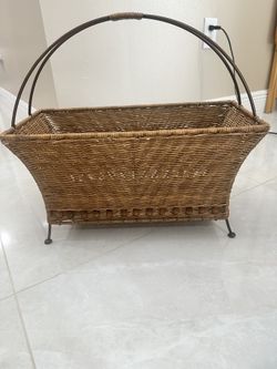 Decorative Magazine Rack