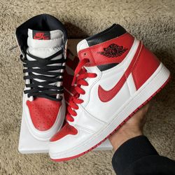 Air Jordan 1 Retro High OG Heritage 