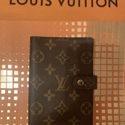 Authentic Louis Vuitton Vintage Monogram LV Agenda PM