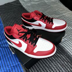 Jordan 1 Low Red Men