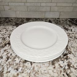 Set of 4 Mikasa Dessert / Salad Plates