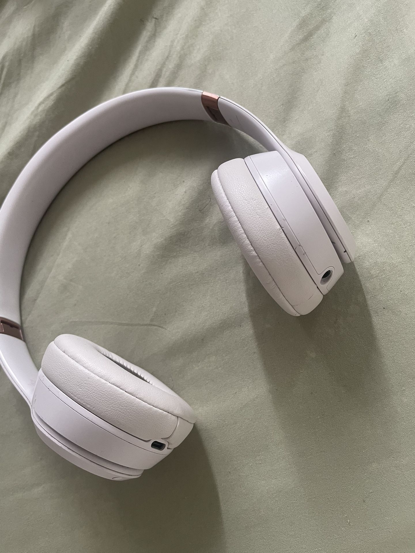 Beats Solo 4 (bluetooth)