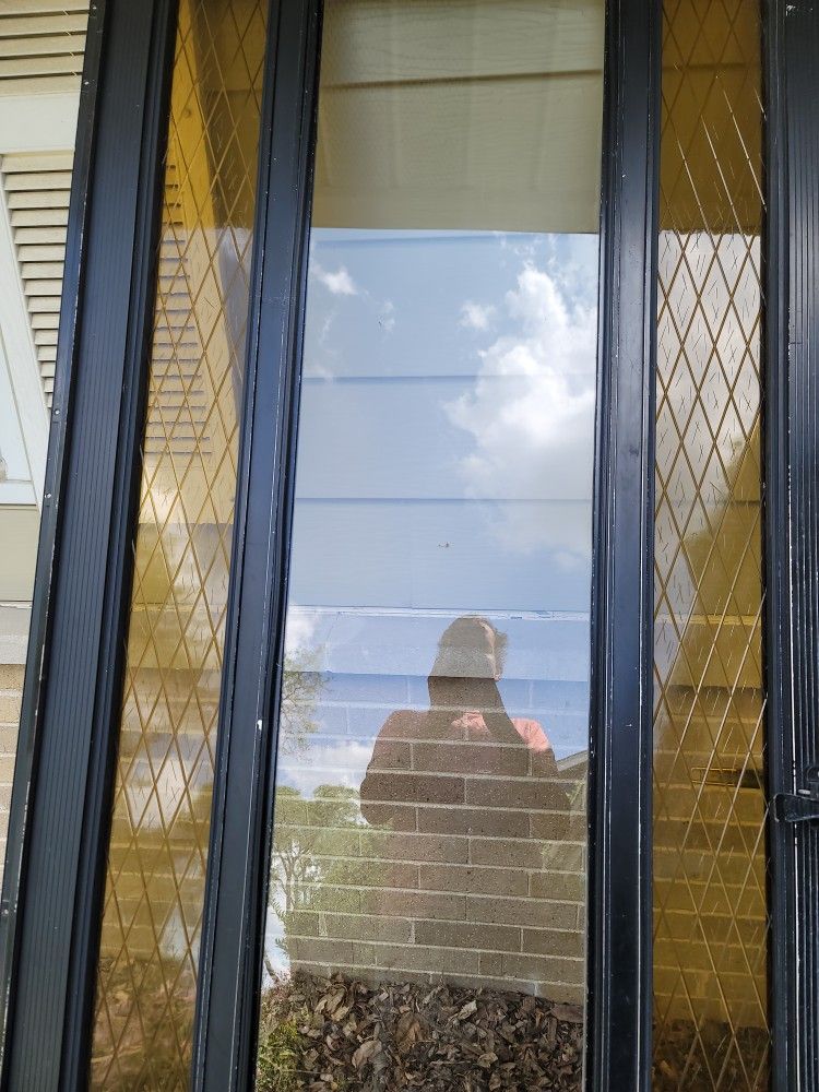Aluminum & Fiber Storm Door