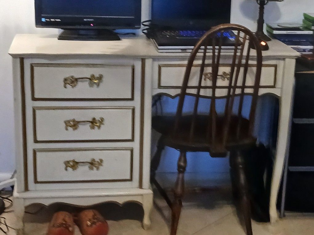 Antique Canopy Bed Including two Dressers And A Desk With A Chair