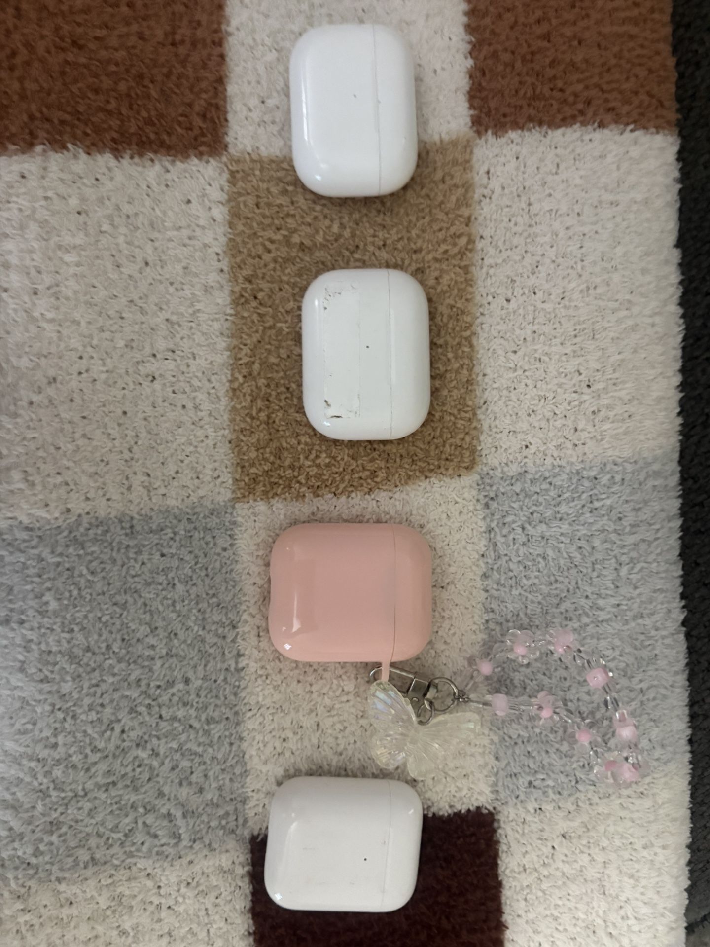 AirPods Lot - 4 Sets