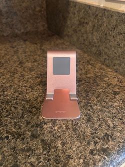 Metallic Pink Cell Phone Holder 📱✨