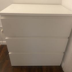 IKEA STORKLINTA Dresser