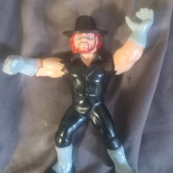 25 WWF Vintage Wrestling Figurines And RING