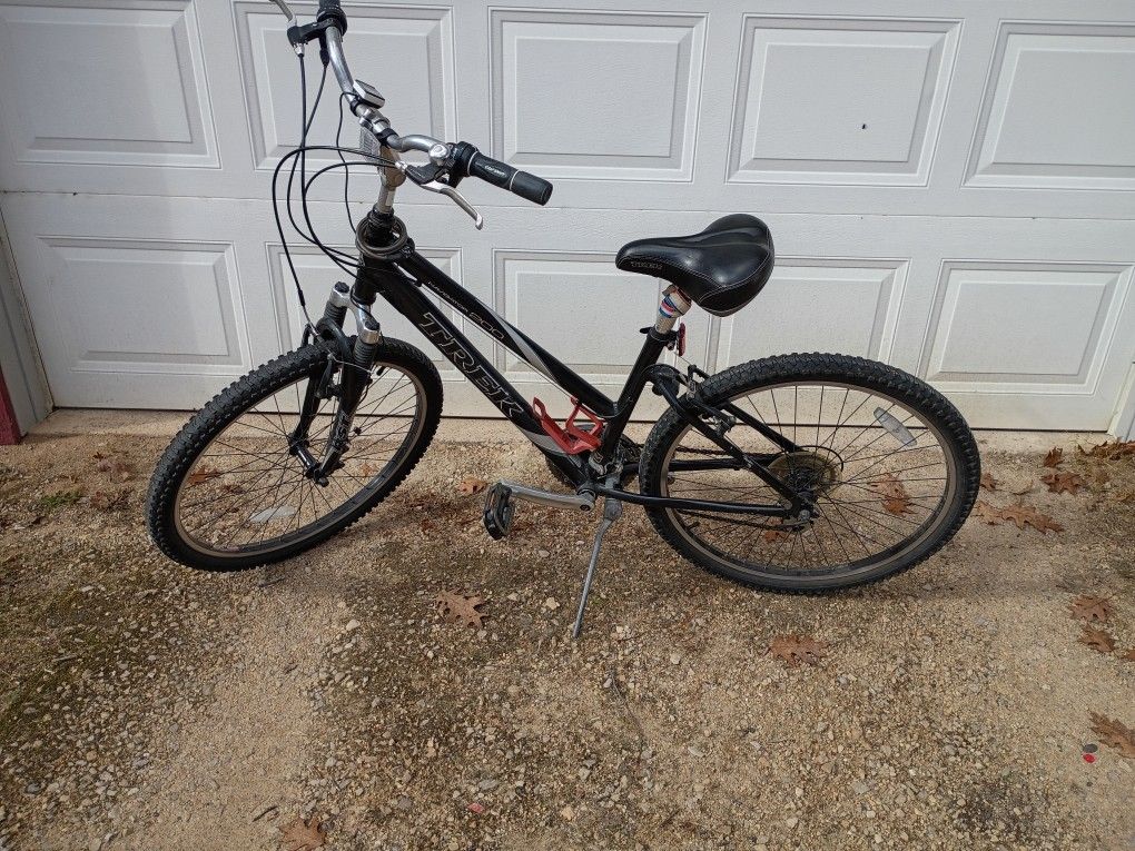 Women's Trek Mountain Bike