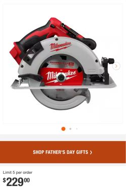 Milwaukee M18 brushless circular saw with battery
