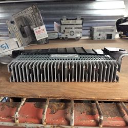 2009 Lexus Is250 Amplifier