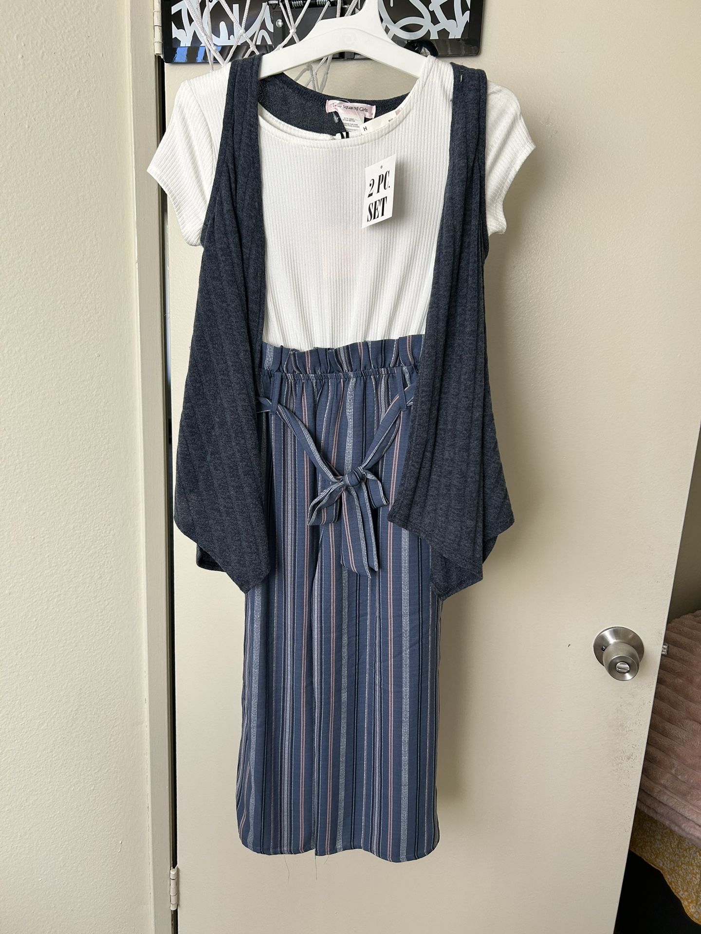 Girl jumpsuit/ Romper