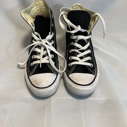 Black Converse High Top