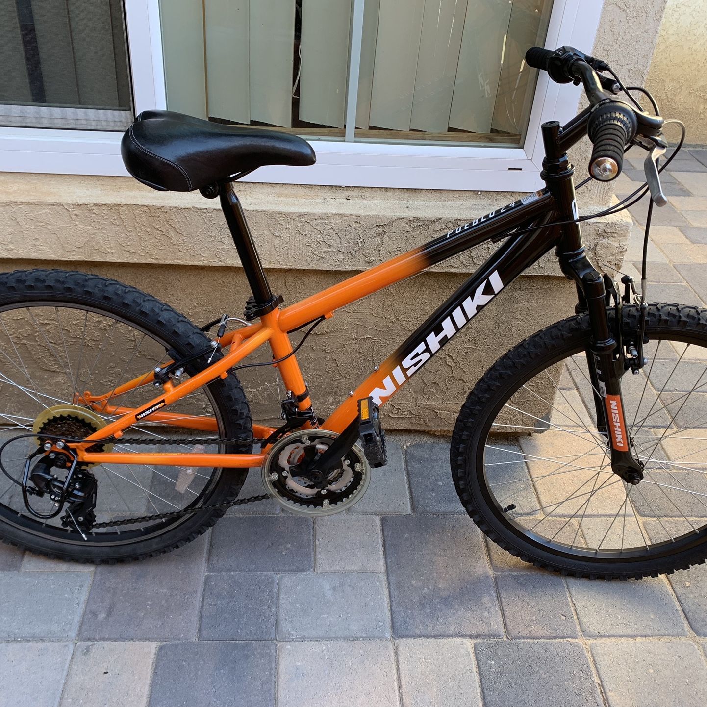 Like New Nishiki Pueblo Mountain Bike 24 Wheels for Sale in