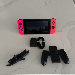 Nintendo Switch 