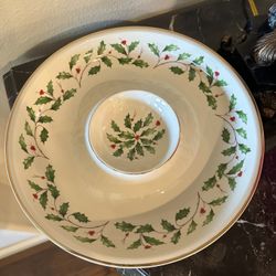 Lenox Holiday Chip, And Dip Dish