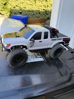 Axial Scx10 iii Base Camp
