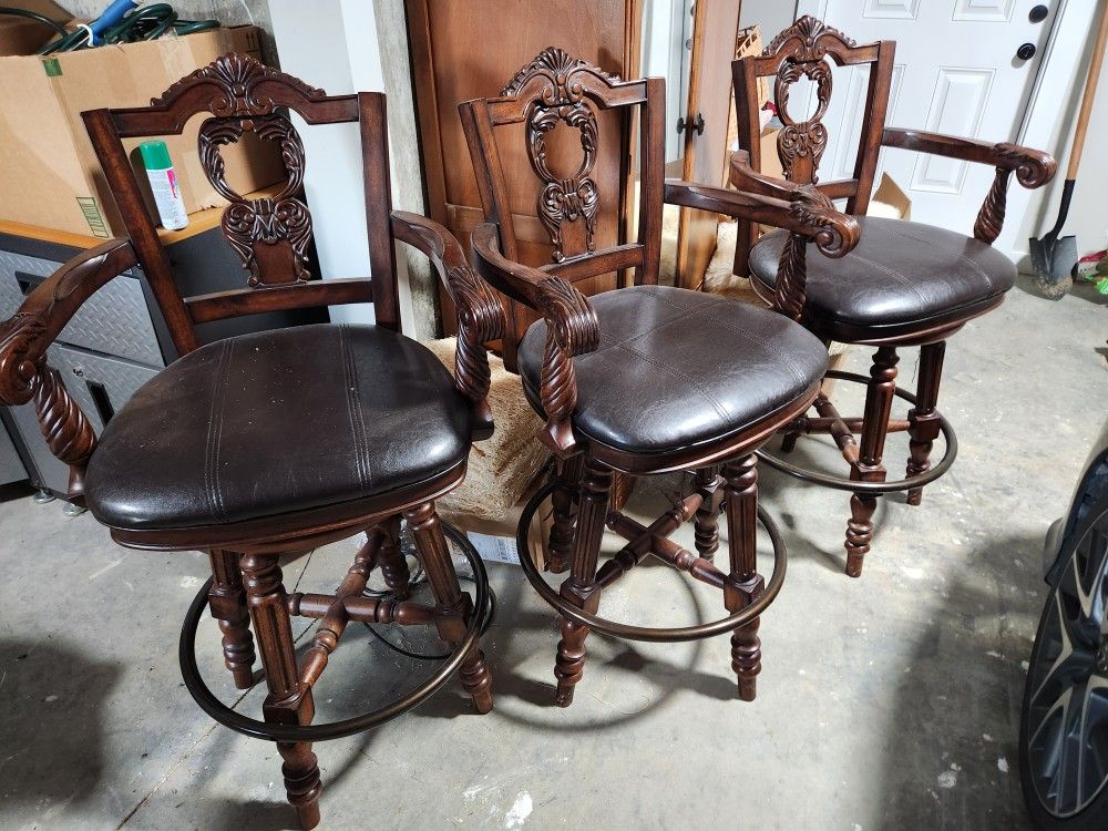 3 high end barstools 46"x25"x19"