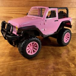 Jada Toys GIRLMAZING Big Foot Jeep R/C Vehicle 1:16 Scale - Pink
