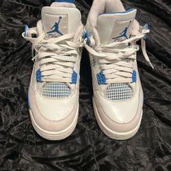 Jordan 4 ‘ Military Blue’