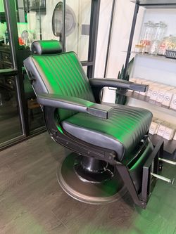 Black Barber Chair