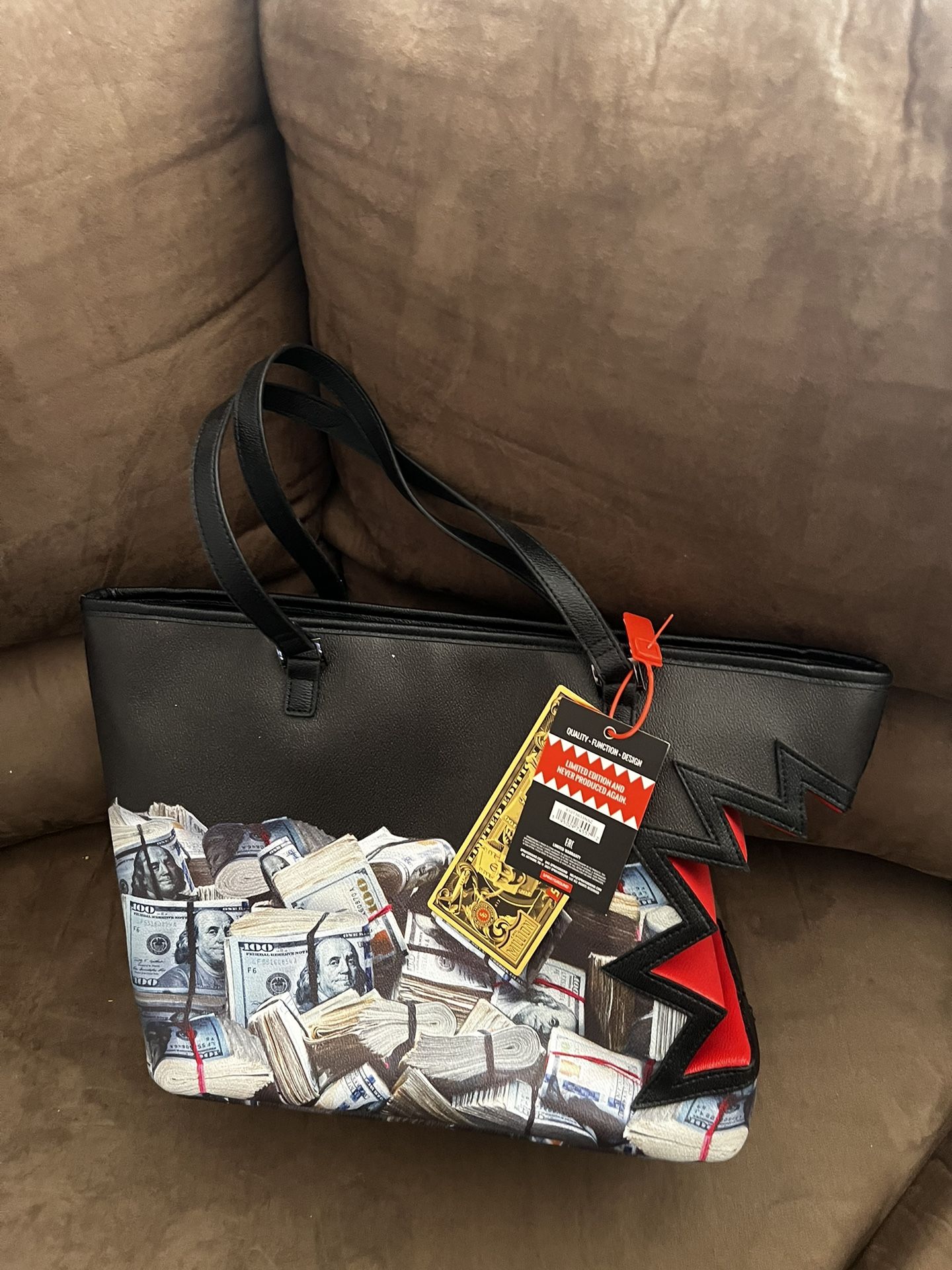 Sprayground Purse/tote for Sale in Murrieta, CA OfferUp