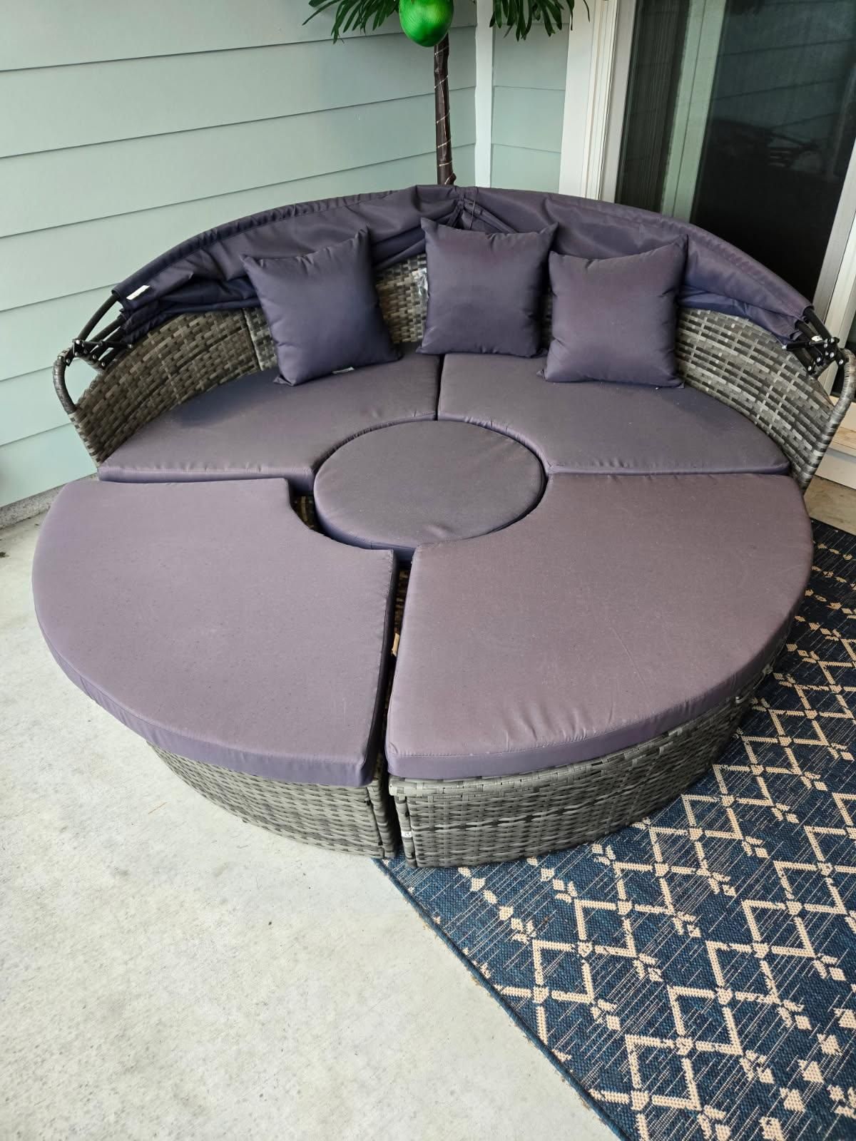 Patio set