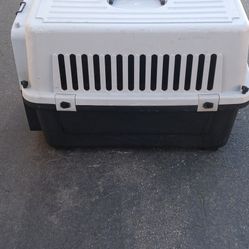 Small Animal Crate