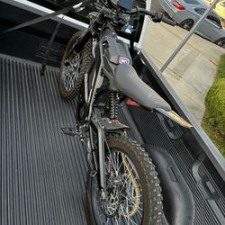  E-Ride Pro 2.0 SS 2025 – Excellent Condition