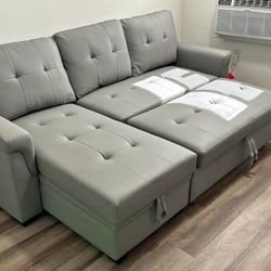 Stylish Gray Sofa Bed – Limited Time Offer! Delivery, Financing, and Assembly Services Available!