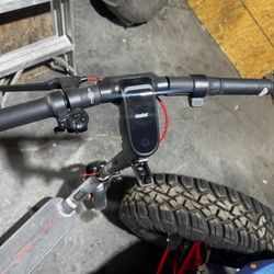 Segway Ninebot Eñectric Scooter F3 20mph 