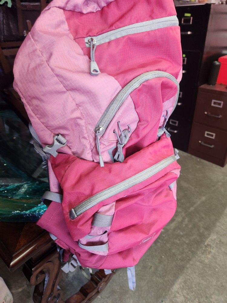 Rei Woman Camping Backpack