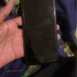 Iphone 8 for sell FOR PARTS