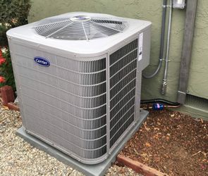 AC AND HEATING AVAILABLE