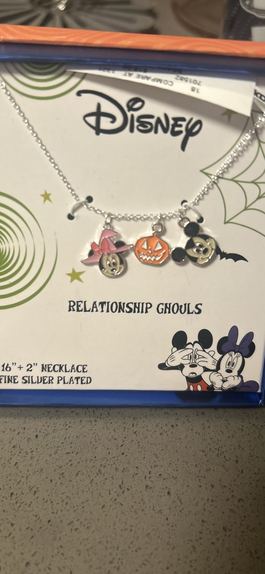NEW Disney Minnie,Mickey,&pumpkin Necklace