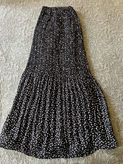 Woman’s Skirt