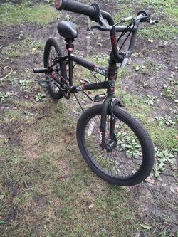 Boys bicycle ready for ride size 20